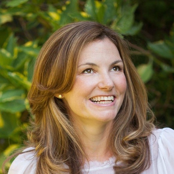 Meet your Posher, Jennifer - Picture 1 of 1